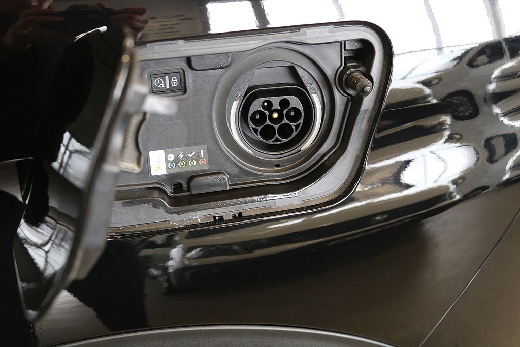 Bild på GT Plug-in Hybrid 300hk AWD - Drag