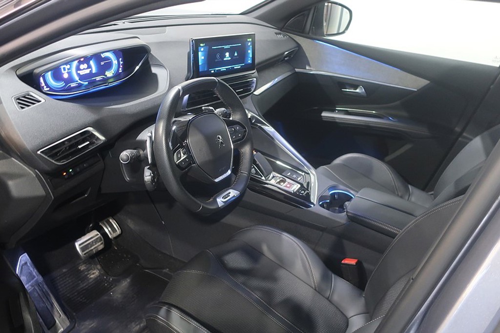 Bild på GT Plug-In Hybrid 300hk 4WD - Carplay, Navi