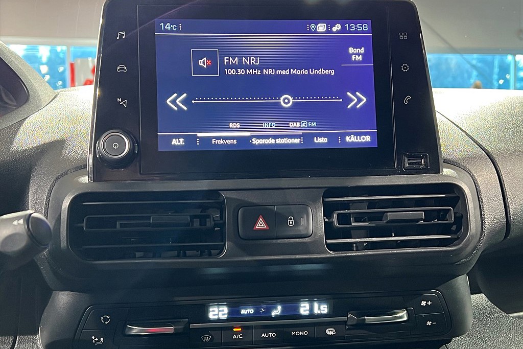 Bild på PRO+ L1 1.5 BHDi 130hk Aut - KEYLESS, VÄRMARE