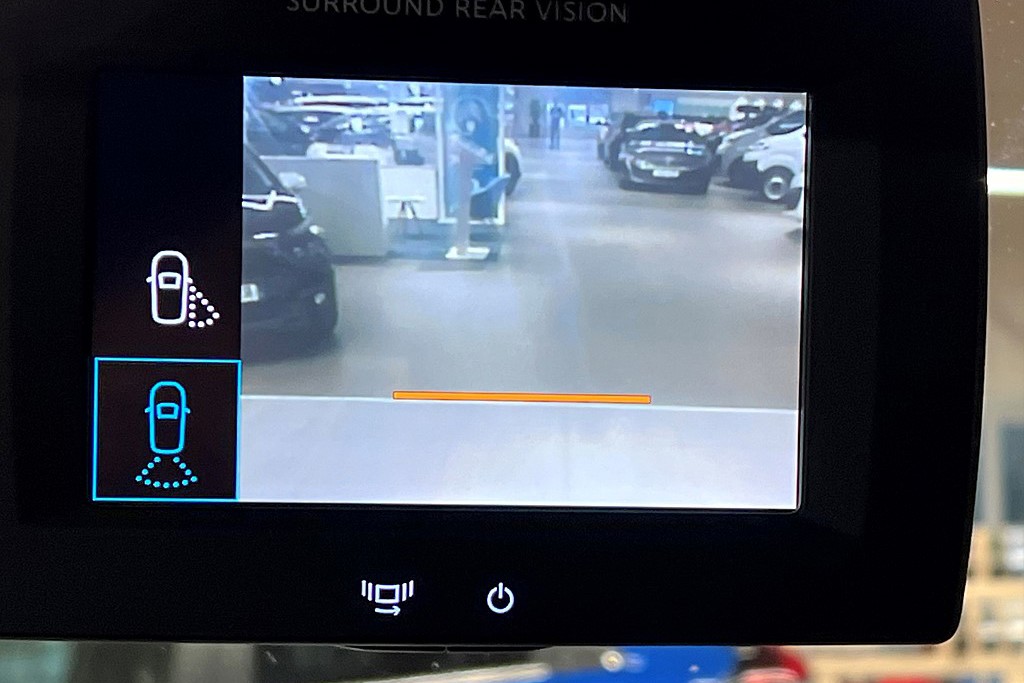 Bild på PRO+ L1 1.5 BHDi 130hk Aut - VÄRMARE, NAVI