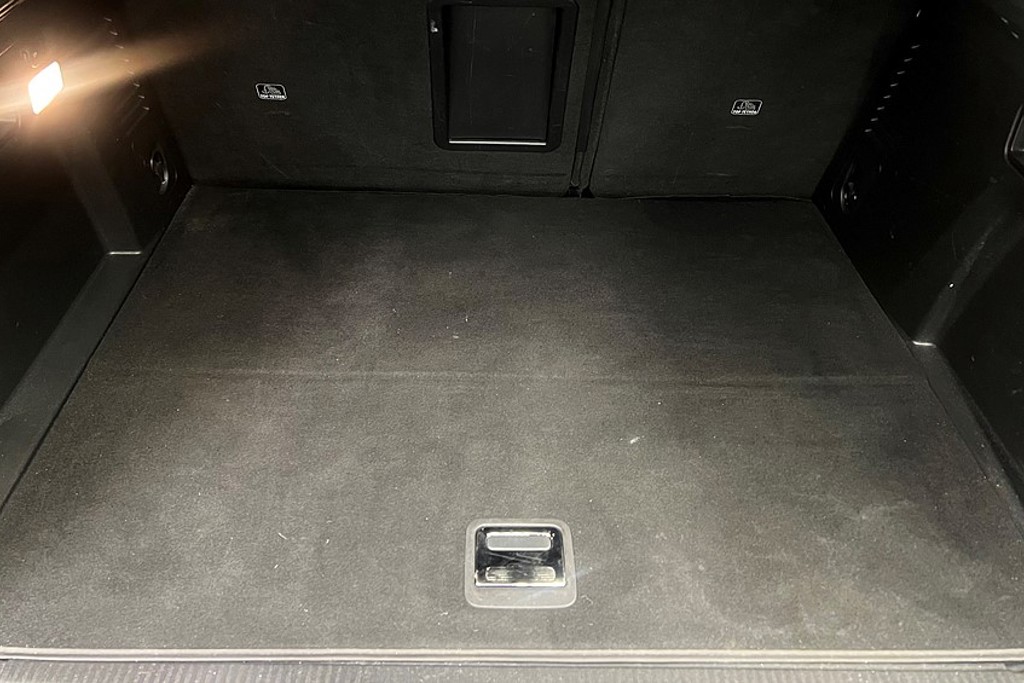 Bild på Allure Hybrid 225hk Aut - BACKKAMERA